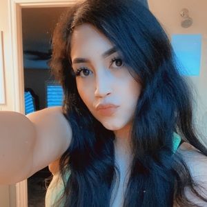 Meet your Posher, Mariah